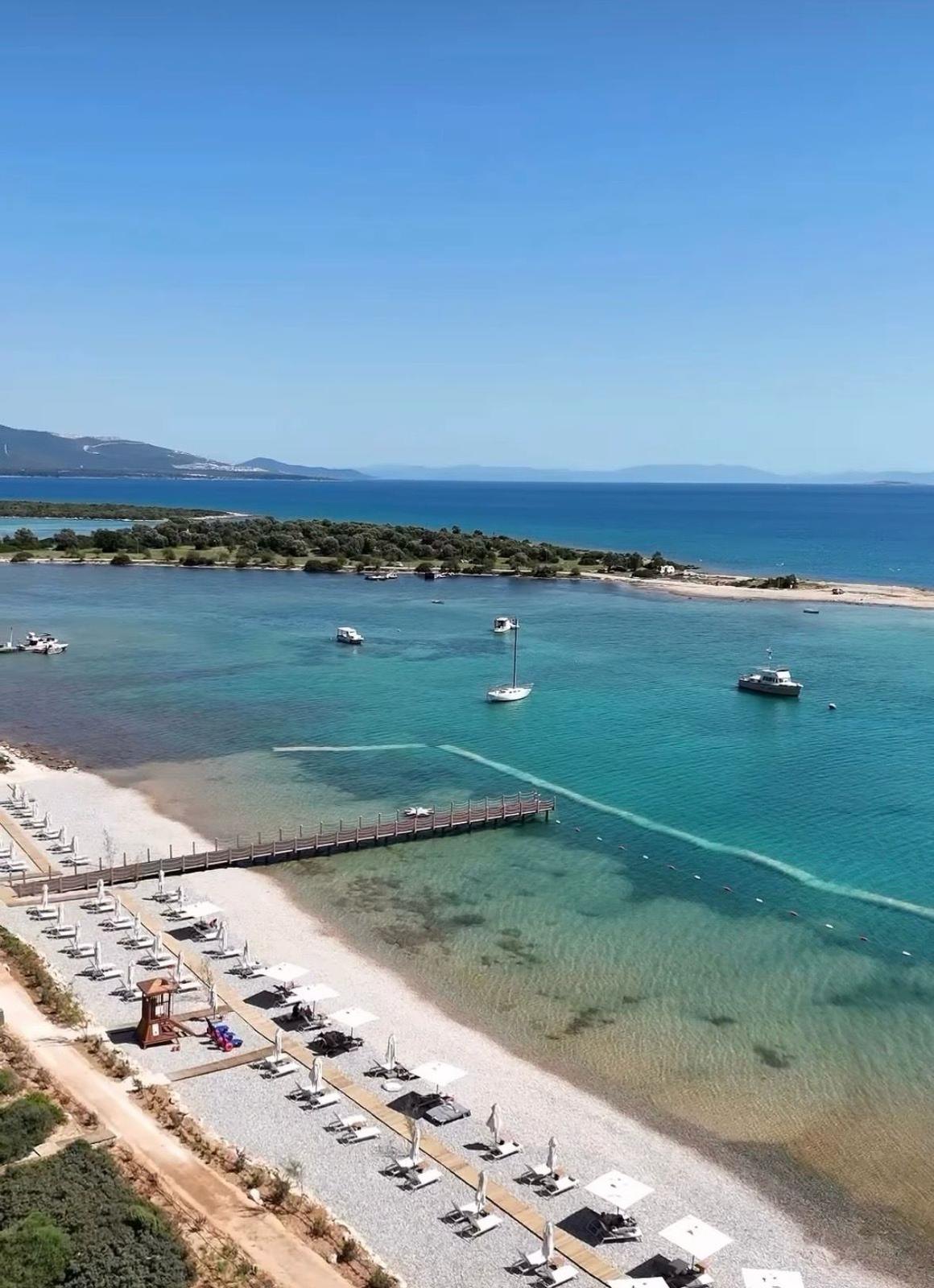 Plaj ve iskele çevresinde deniz içindeki uygulama alanının görünümü.